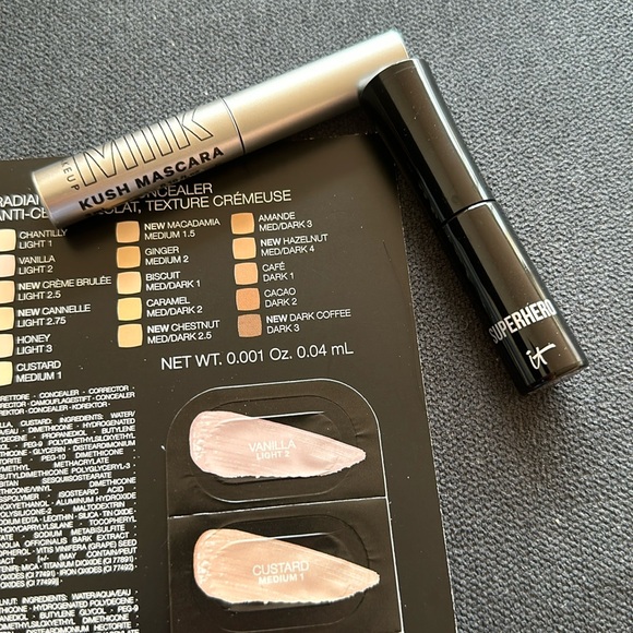 Mascara bundle - Picture 1 of 3